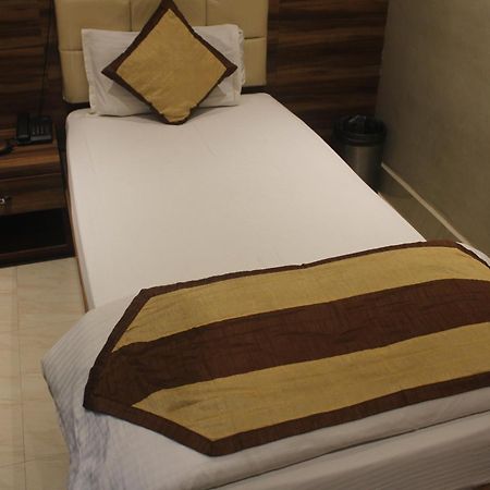 Hotel Oishi Plaza Mukutmanipur Dış mekan fotoğraf
