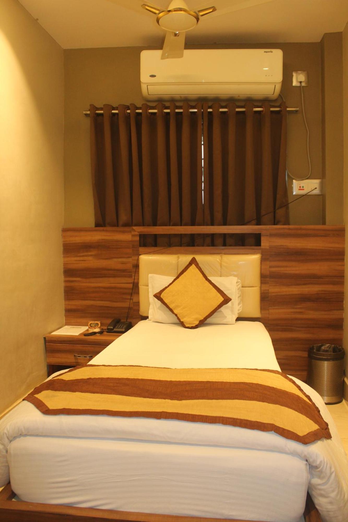 Hotel Oishi Plaza Mukutmanipur Dış mekan fotoğraf