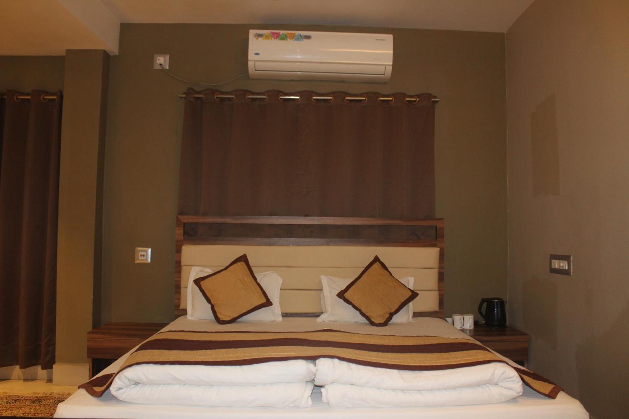 Hotel Oishi Plaza Mukutmanipur Dış mekan fotoğraf