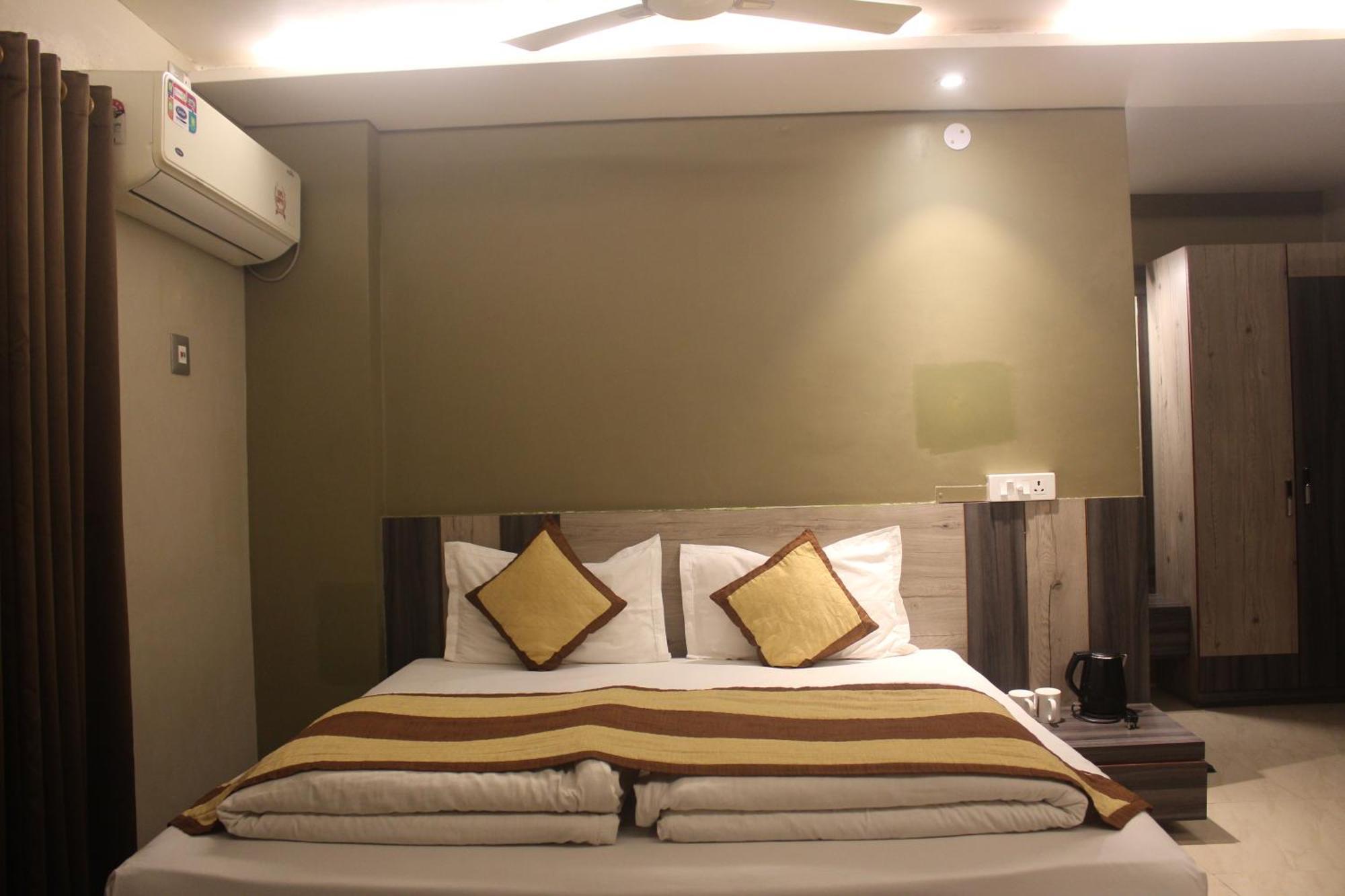 Hotel Oishi Plaza Mukutmanipur Dış mekan fotoğraf