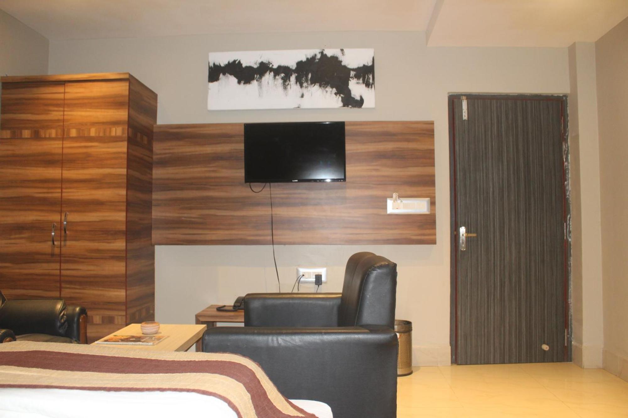 Hotel Oishi Plaza Mukutmanipur Dış mekan fotoğraf